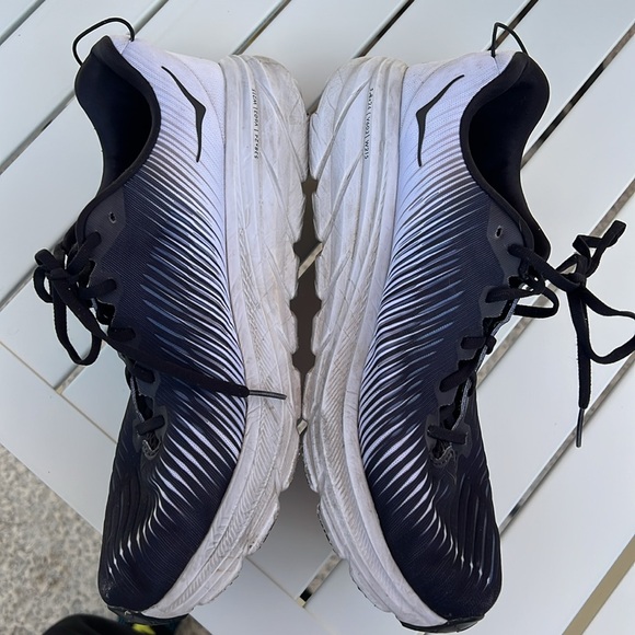 Men’s Hokas - Picture 4 of 8